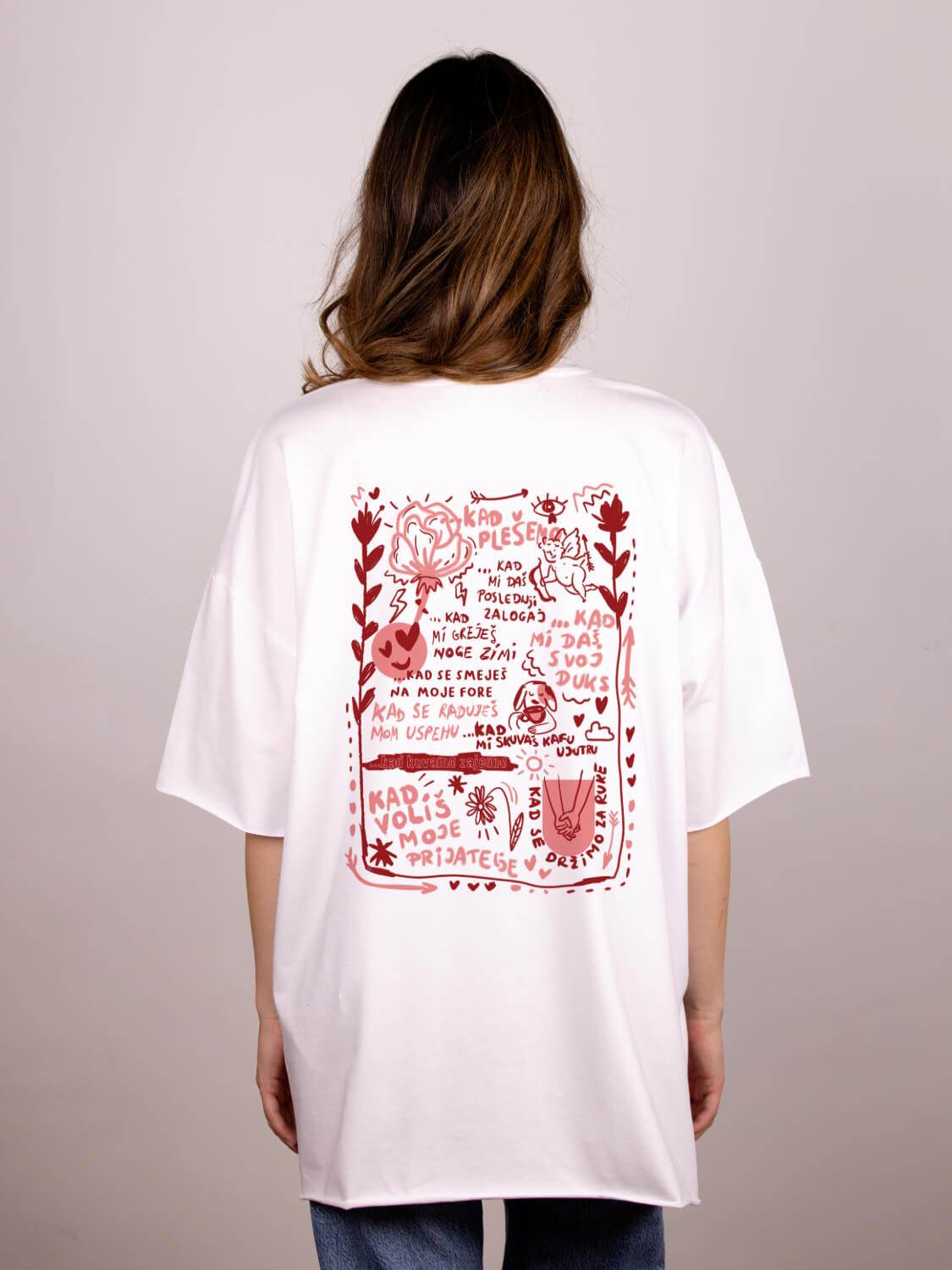 Ljubav je – Ženska oversize majica