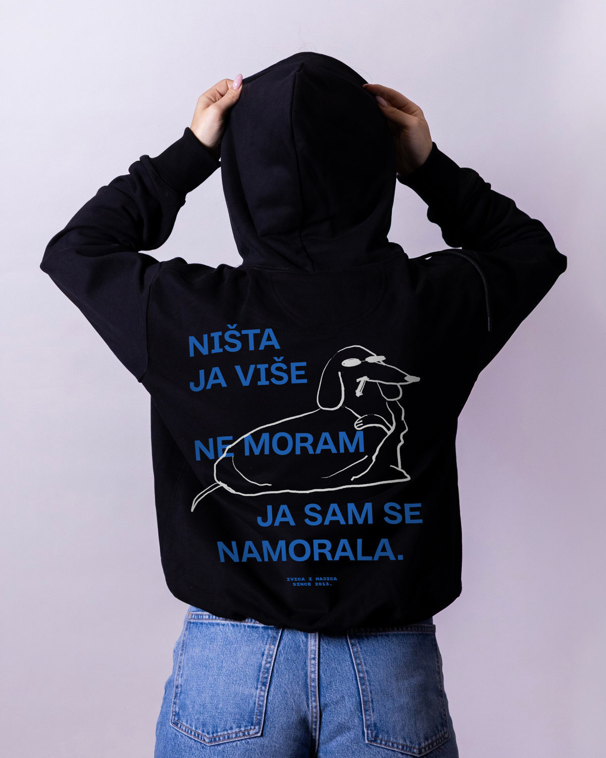 Ništa ja više ne moram '26  Ženski duks sa kapuljačom | Remastered 26'